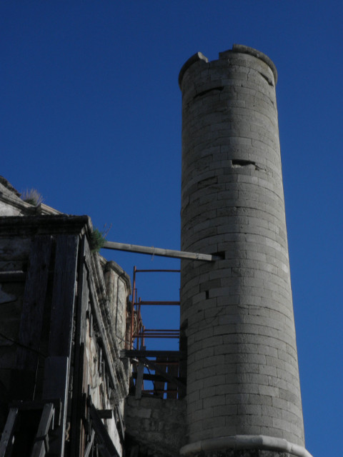 Dead Minaret broken minaret, looking like a factory chimney